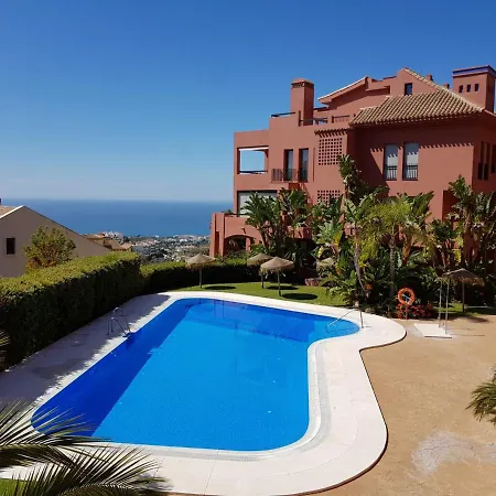 Apartment Calahonda Luxury With A Stunning Sea View *
