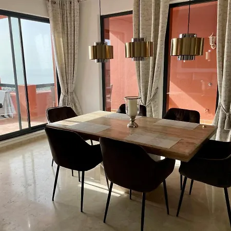 Calahonda Luxury With A Stunning Sea View Apartment