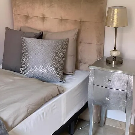 Calahonda Luxury With A Stunning Sea View